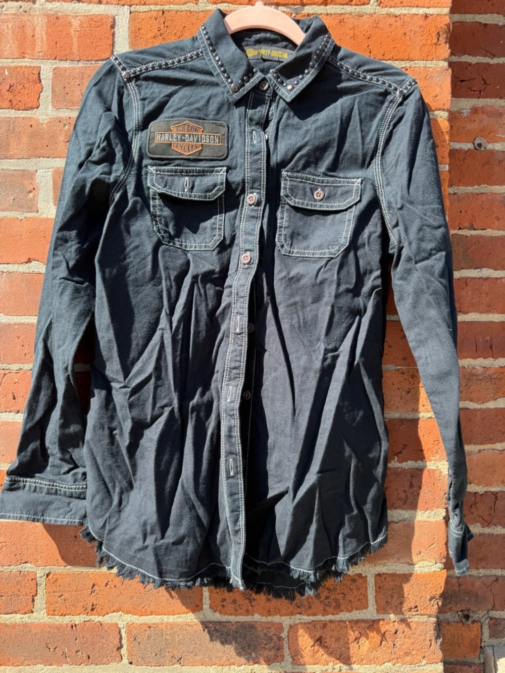 Harley Davidson Denim Studded Raw Hem Woven Button Shirt Black 99102 Sz S RARE